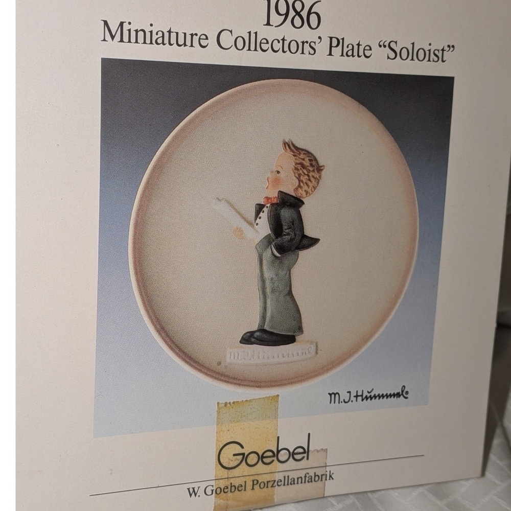 Goebel Hummel 1986 Miniature Plate Soloist Little Music Makers Hum 743 W Germany